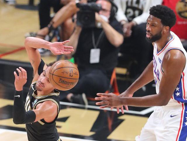 着高度的判 着高度的判