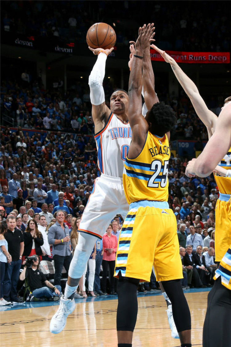 法国与西班 法国与西班