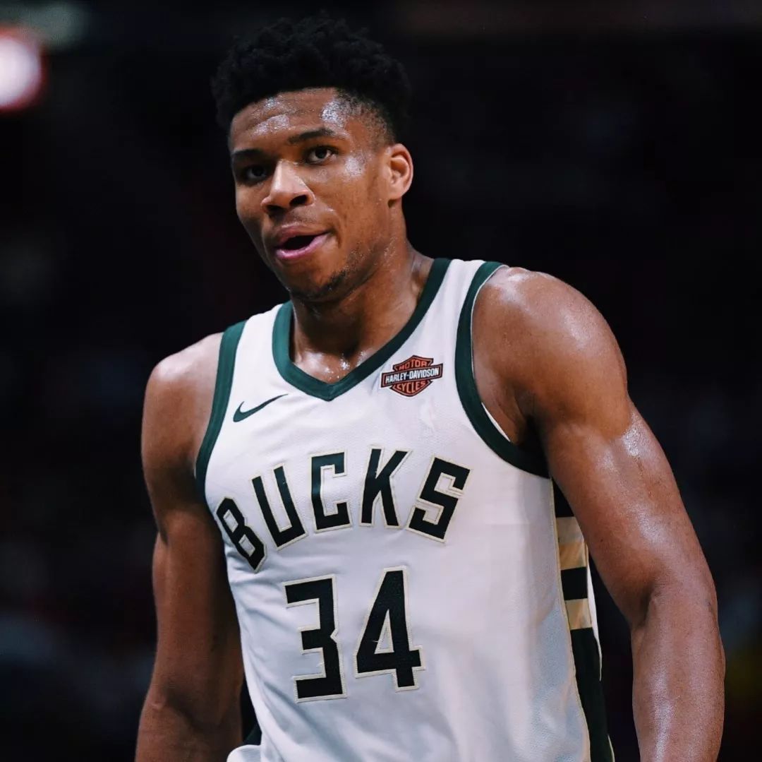 长期表现与 长期表现与